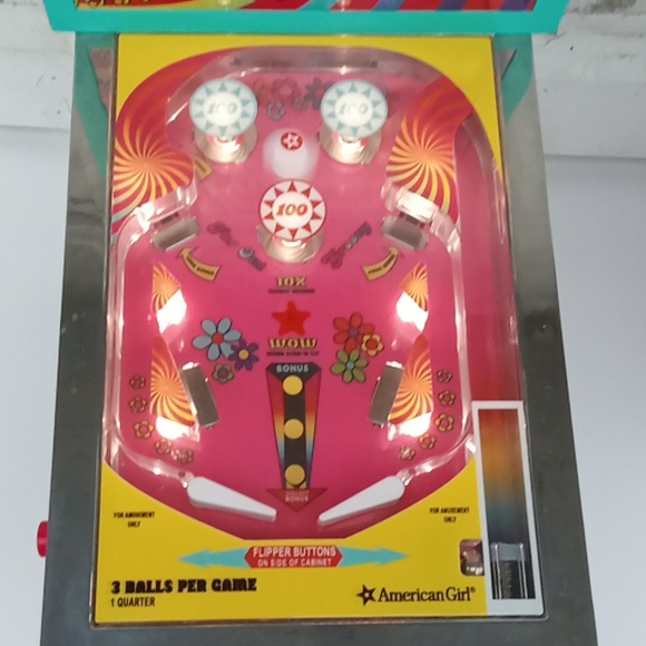 American Girl Julie's Pinball Machine - Picture 5 of 16